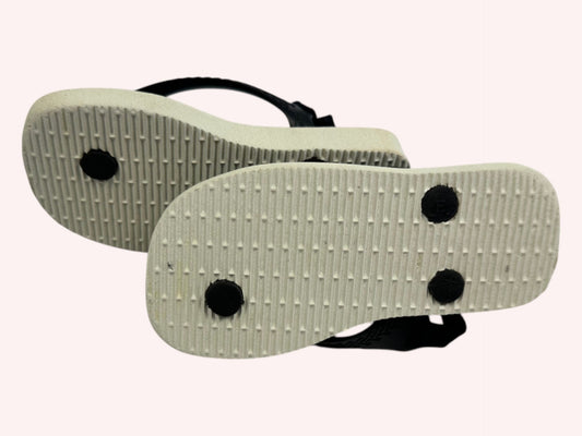 Havaianas Flip Flops Black and white
