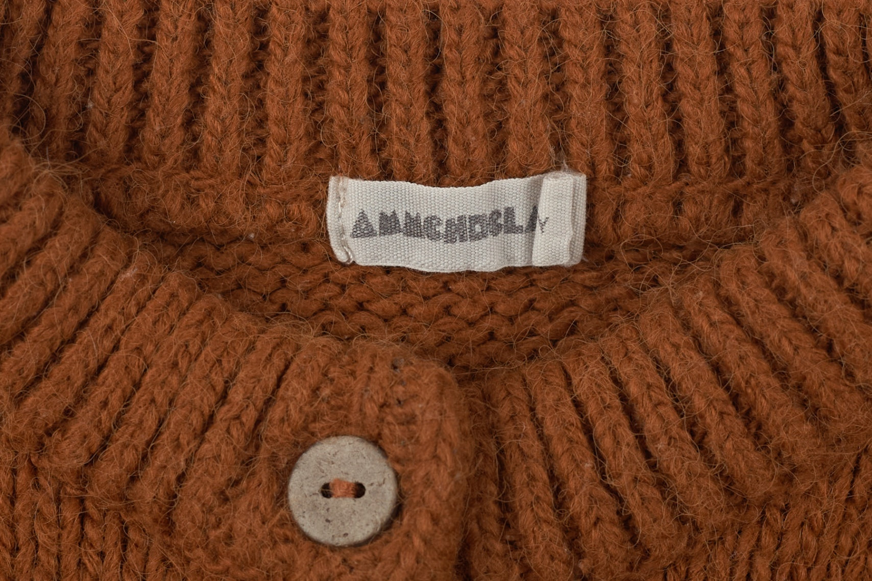 Ammehoela Cardigan Brown