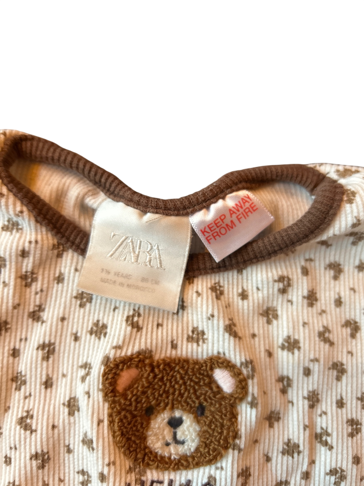 Zara T-Shirt Cream with brown print