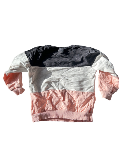 hugg Sweatshirt Black, white, and pink