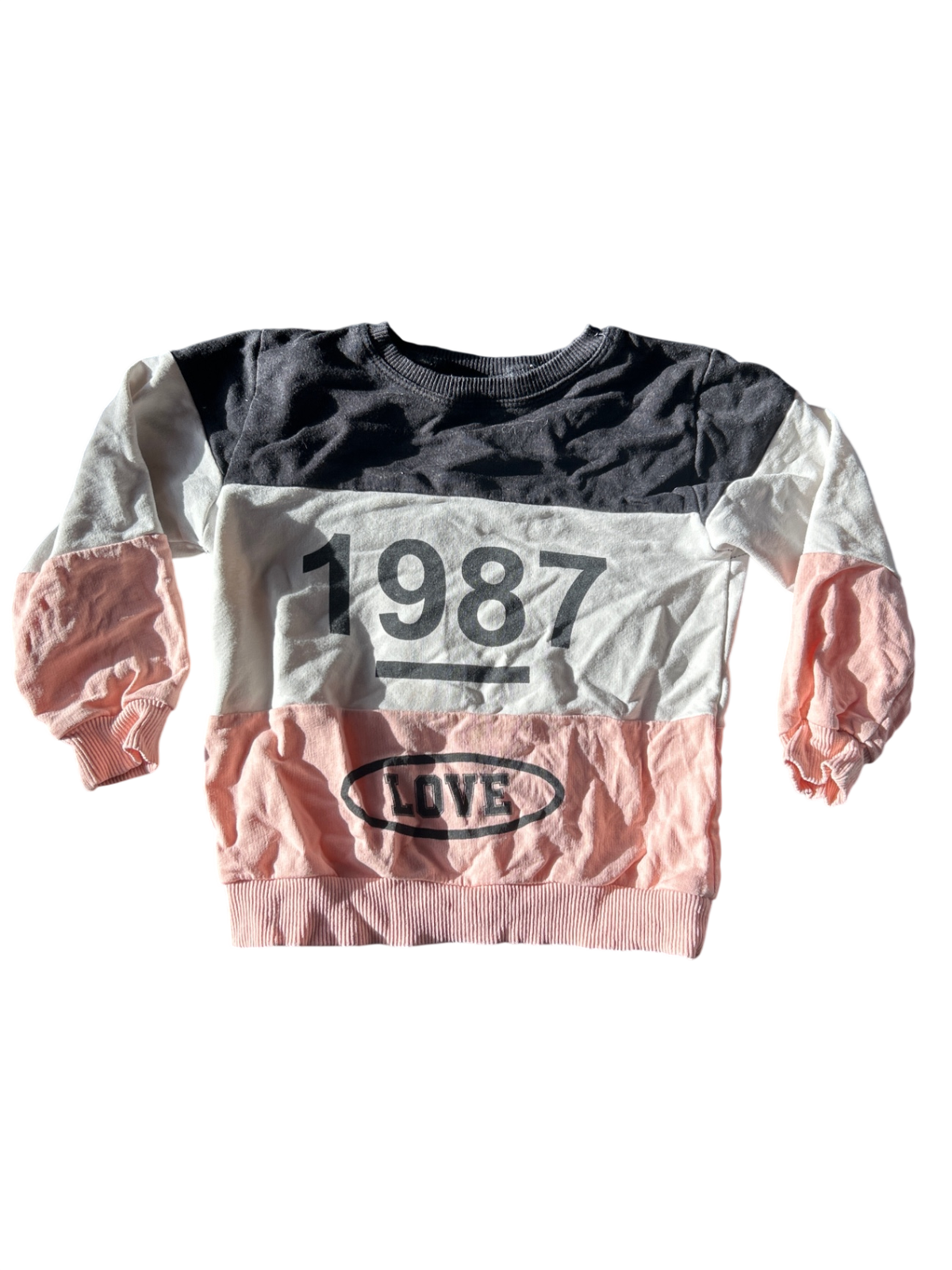 hugg Sweatshirt Black, white, and pink