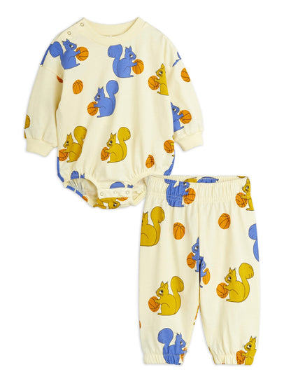 Pre-Loved Squirrels baby kit